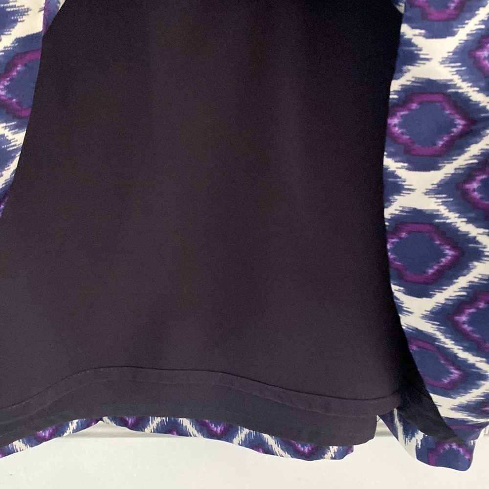 Elizabeth McKay New York Silk Fit and Flare Ikat Pattern Dress - size 6 - Picture 9 of 12